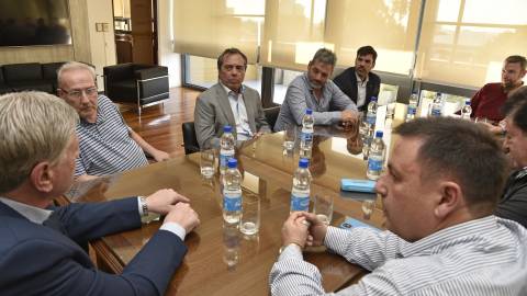 Gasoducto Néstor Kirchner : la empresa SACDE desembarca en La Pampa y se reunió con el gobernador Ziliotto
